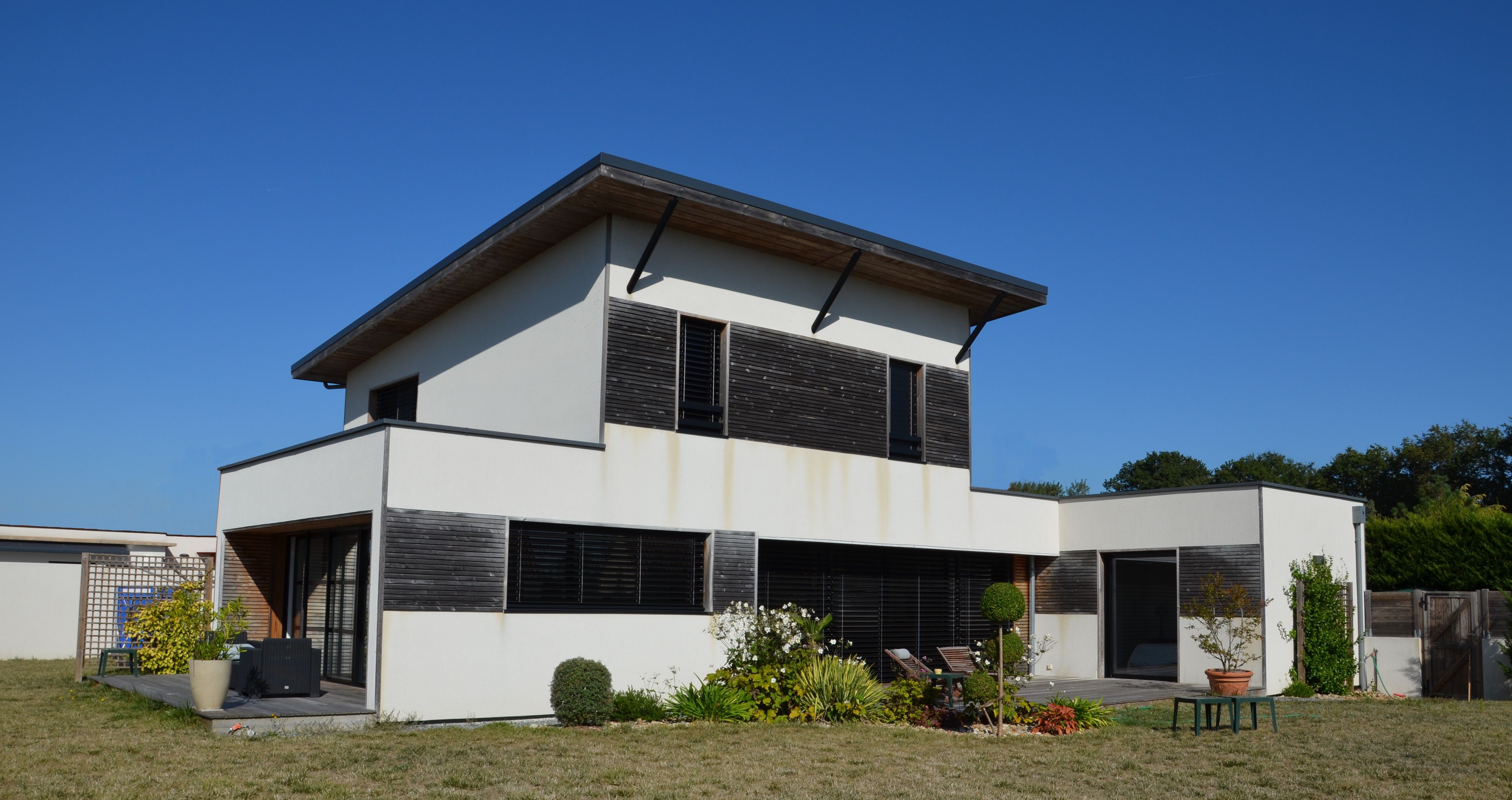 MAISON INDIVIDUELLE A OSSATURE BOIS